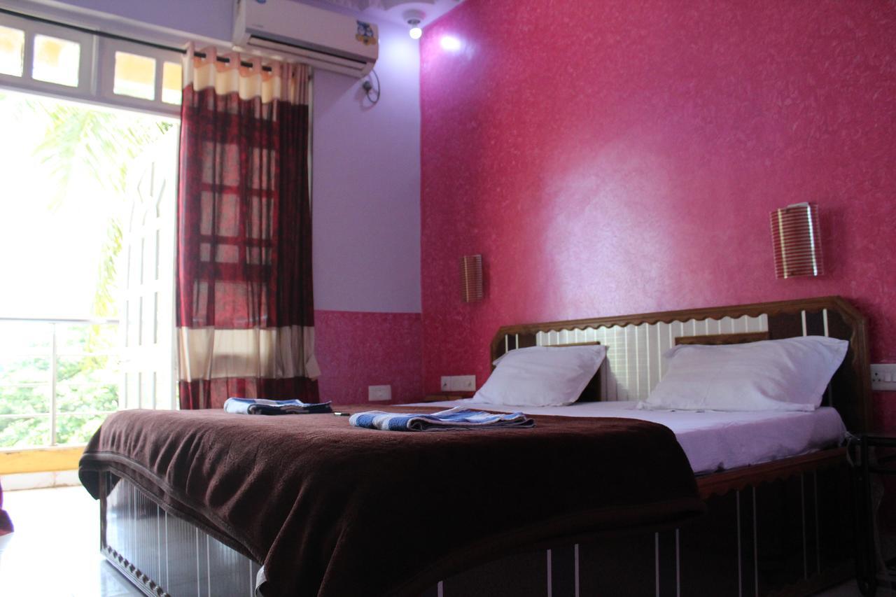 Hotel Natasha Panaji Exterior photo